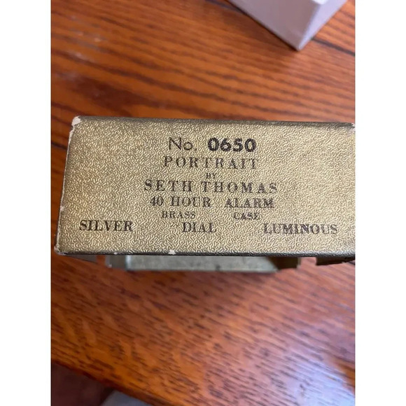 Rare Vintage Seth Thomas 'Portrait' 40 Hour Alarm Clock Brass Silver Dial - Picture 3 of 3